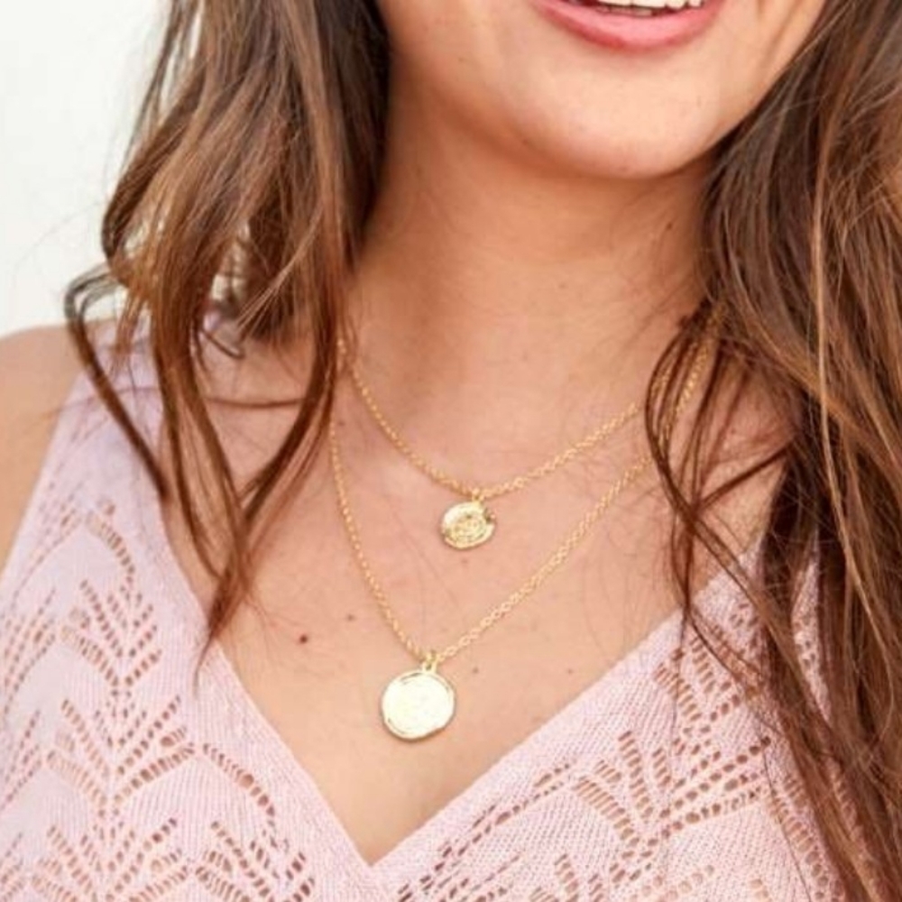 Amber Sceats Double Coin Necklace